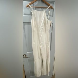 NWT French Connection White - Whisper Ruth Long Jumpsuit sz 8 Bridal or Causal